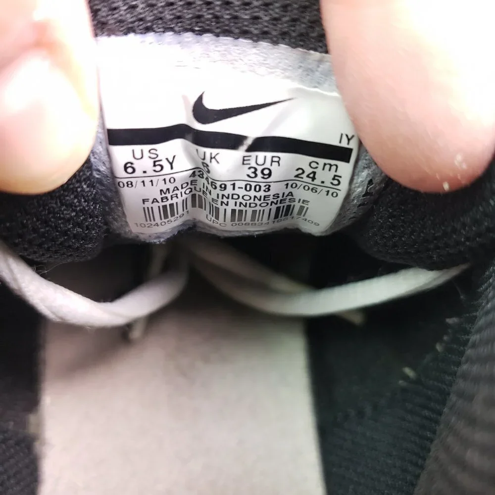 Nike Ruckus Mid Kids Size 6.5Y Womens Sz 8 Black White Sneaker Shoes 434691-003